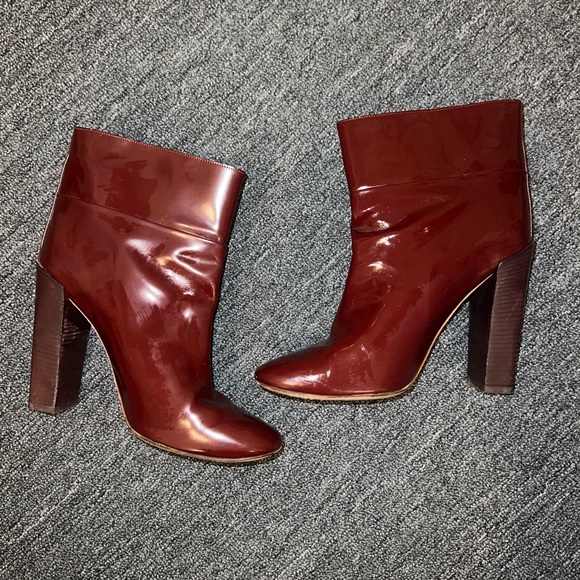 Chloe Shoes - CHLOE Patent Leather Burgundy Ankle Heeled Boots Size 41
